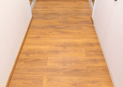 Jola parketta referencia Botaniq room - Gyula